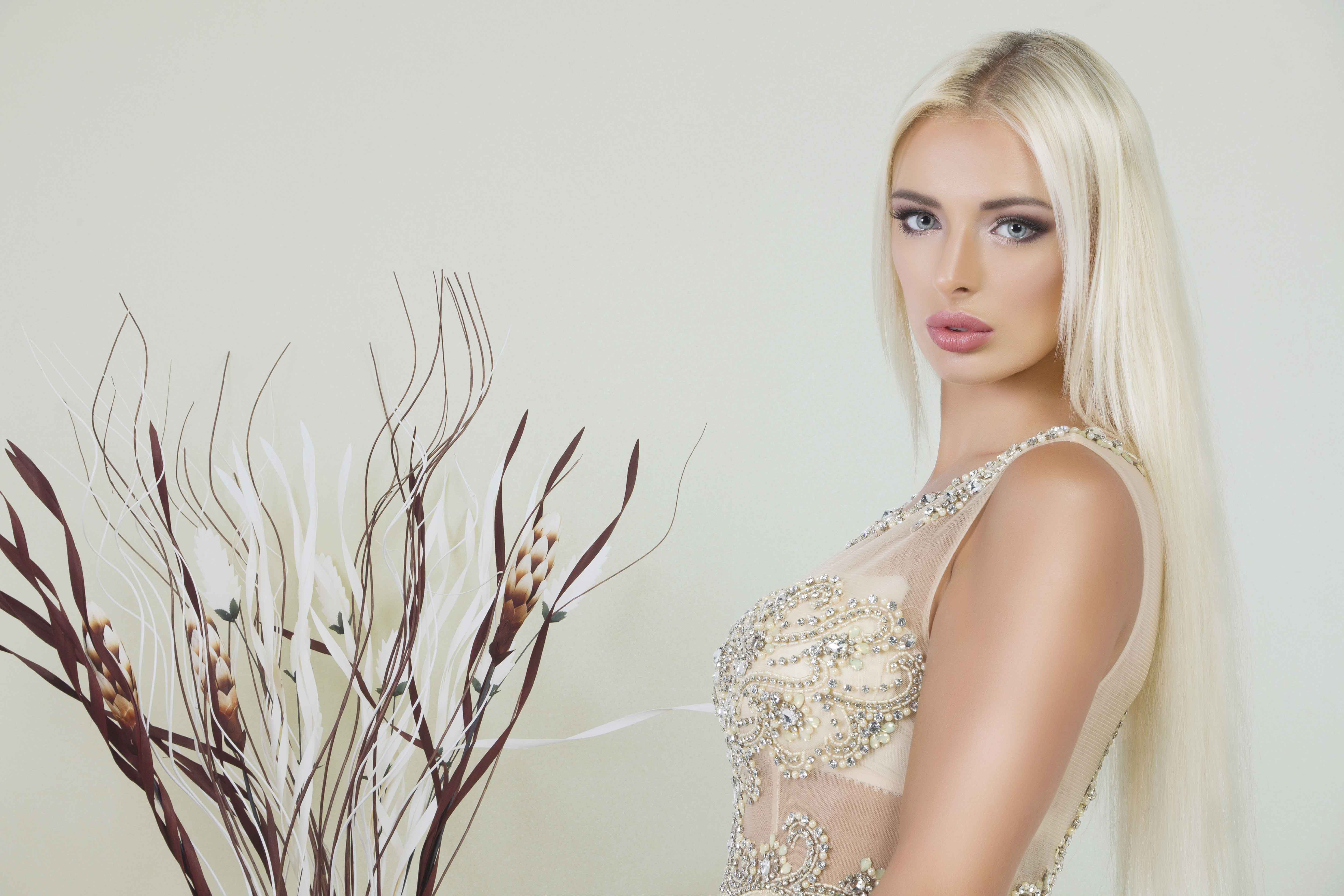 Modeling photography — Studio Profile